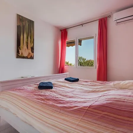 بيت للعطل Casa Limona أرونا